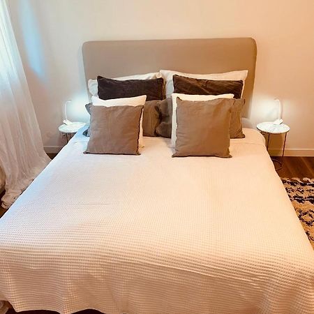 Gaestehaus Zur Uni Klinik Exklusives Apartment Mit Kueche Und Badezimmer Homburg  Buitenkant foto