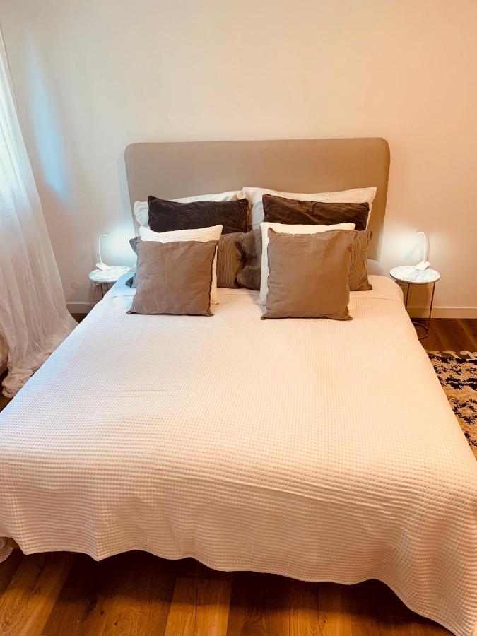 Gaestehaus Zur Uni Klinik Exklusives Apartment Mit Kueche Und Badezimmer Homburg  Buitenkant foto