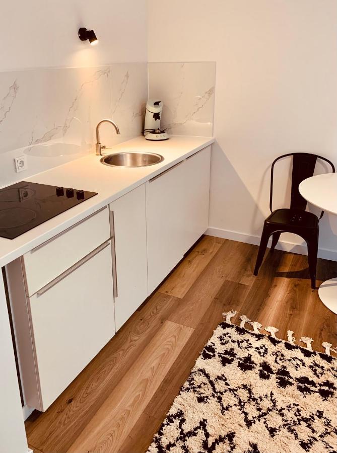 Gaestehaus Zur Uni Klinik Exklusives Apartment Mit Kueche Und Badezimmer Homburg  Buitenkant foto
